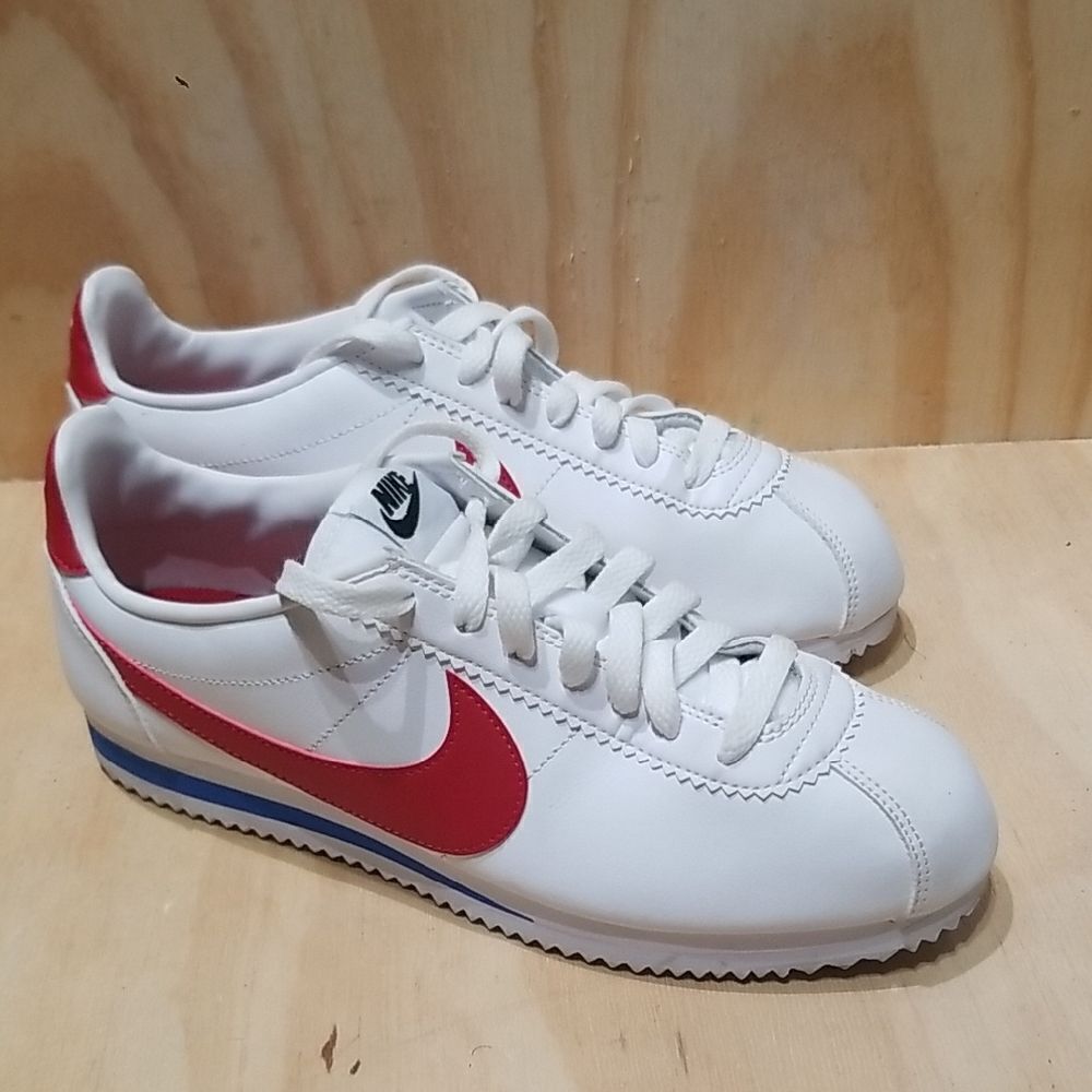 Nike Cotez " Forest Gump" Edition. Wmn's size 8 1/2, Mens sz 7( EU 40)